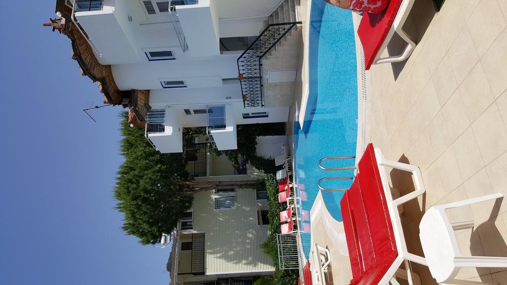 Tolan Apartments İçmeler Luaran gambar