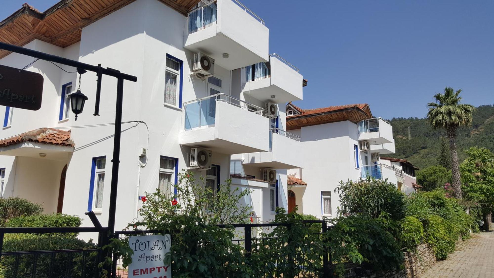 Tolan Apartments İçmeler Luaran gambar