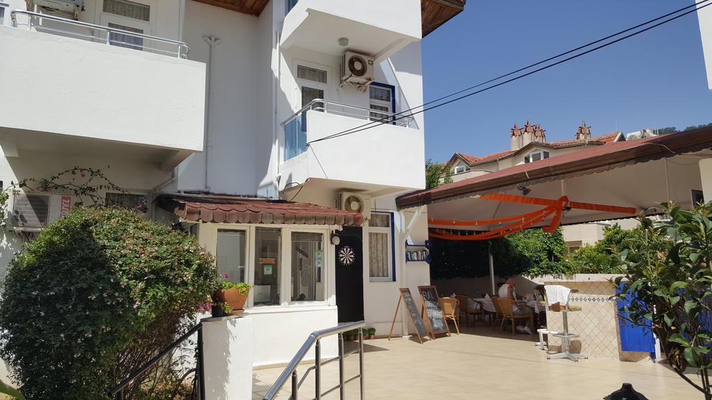 Tolan Apartments İçmeler Luaran gambar