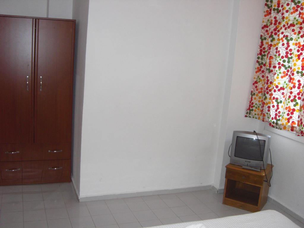 Tolan Apartments İçmeler Luaran gambar