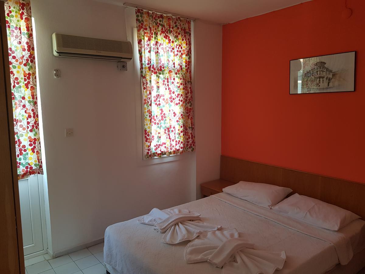 Tolan Apartments İçmeler Luaran gambar